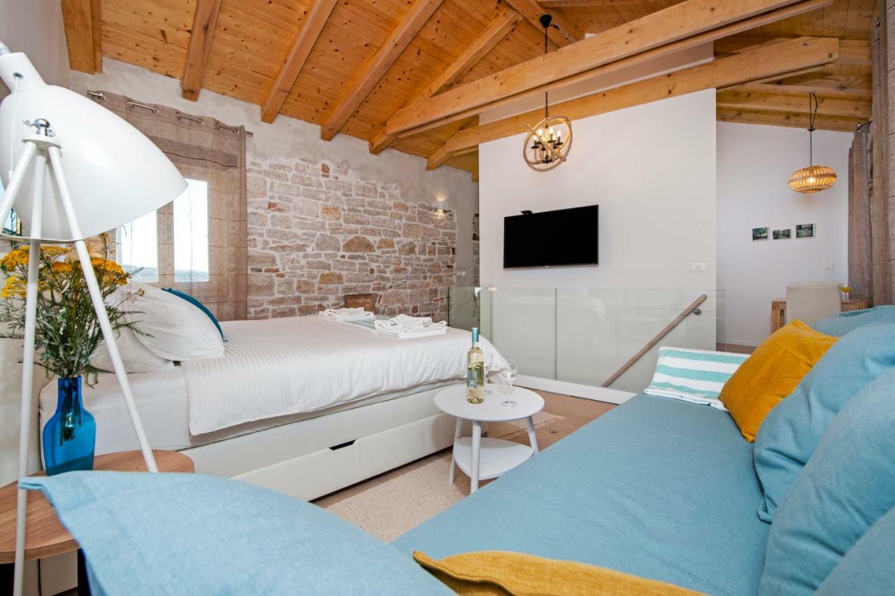 Apartamento Studio First Row To The Sea Rovinj Exterior foto